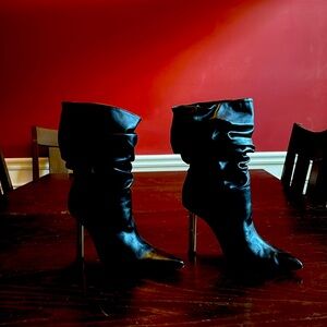 Schutz Ashlee pin heel bootie in black.  Size 7.  Worn once.  Dust bag included.